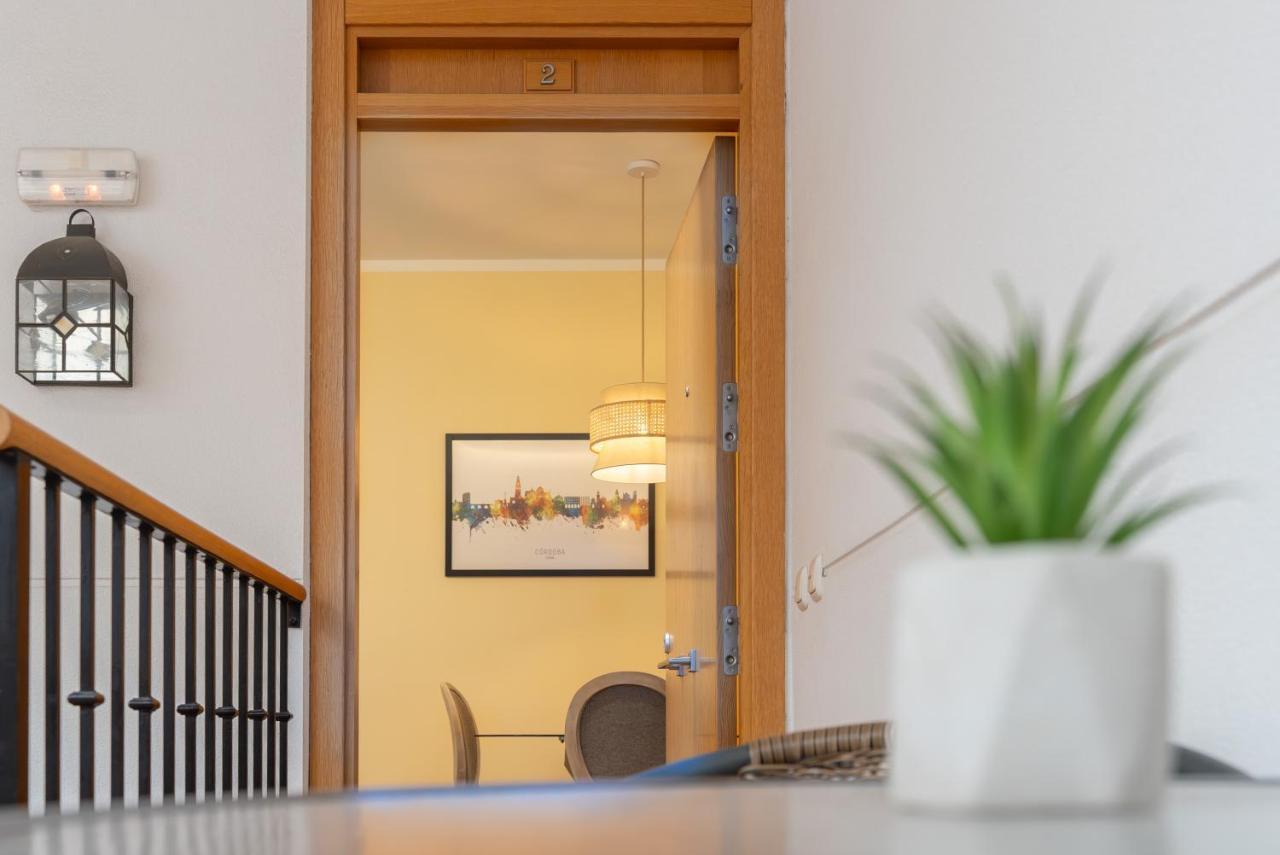 Apartamento Puerta De Cordoba- Exterior Con Balcones Экстерьер фото
