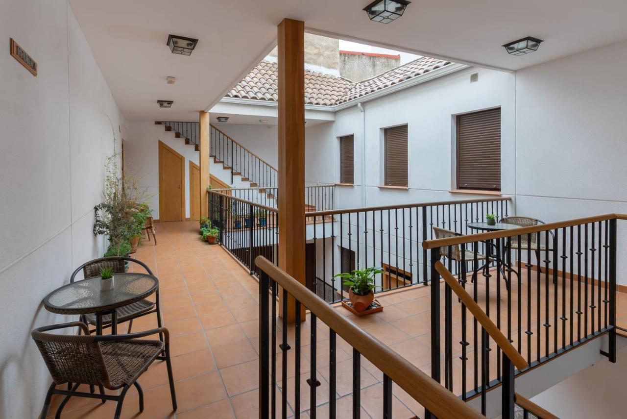 Apartamento Puerta De Cordoba- Exterior Con Balcones Экстерьер фото