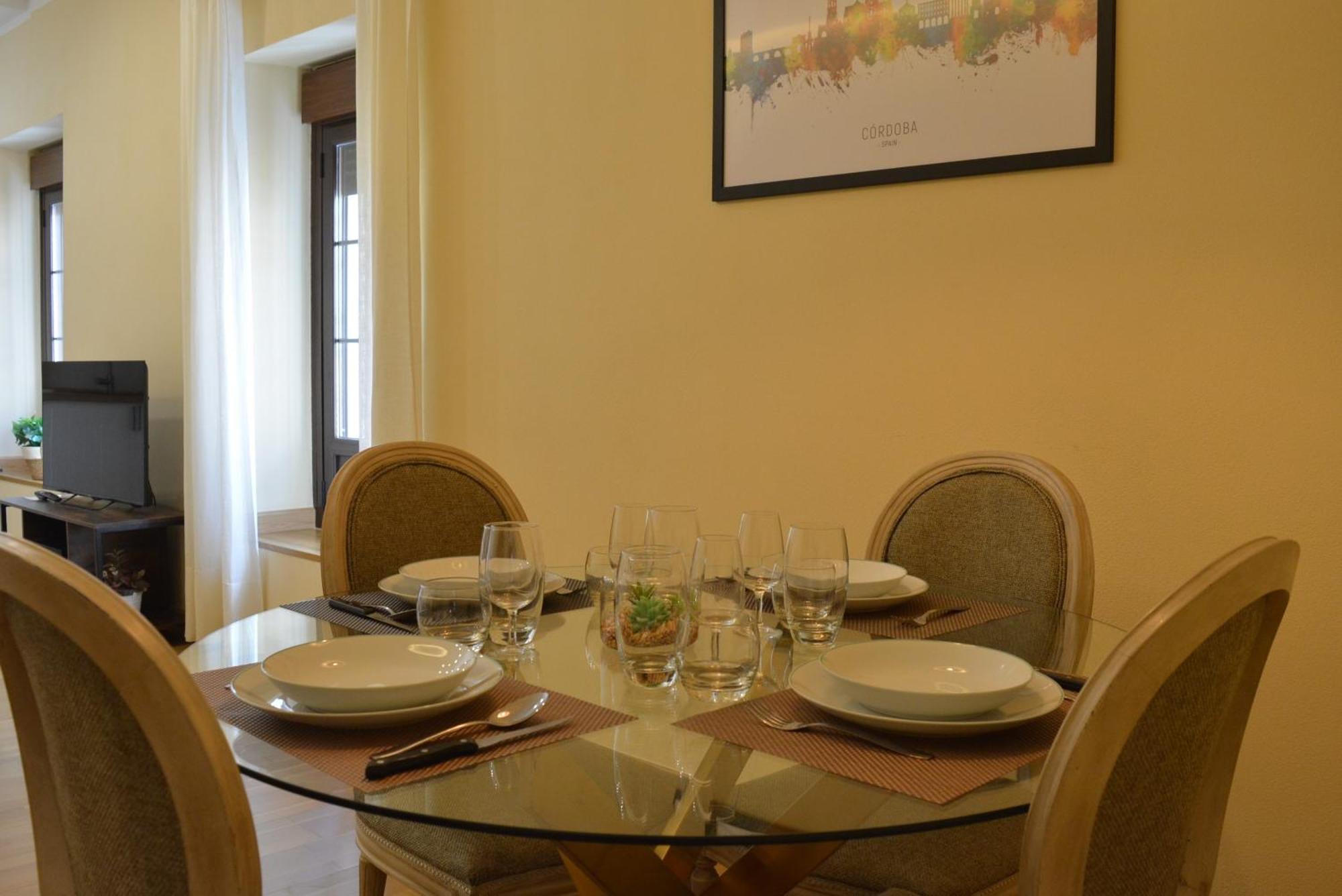 Apartamento Puerta De Cordoba- Exterior Con Balcones Экстерьер фото
