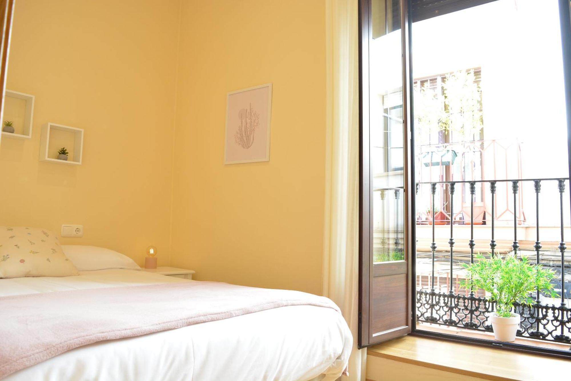 Apartamento Puerta De Cordoba- Exterior Con Balcones Экстерьер фото